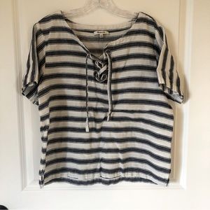 Madewell Large Top. Tie at neckline. Soft linen type fabric.